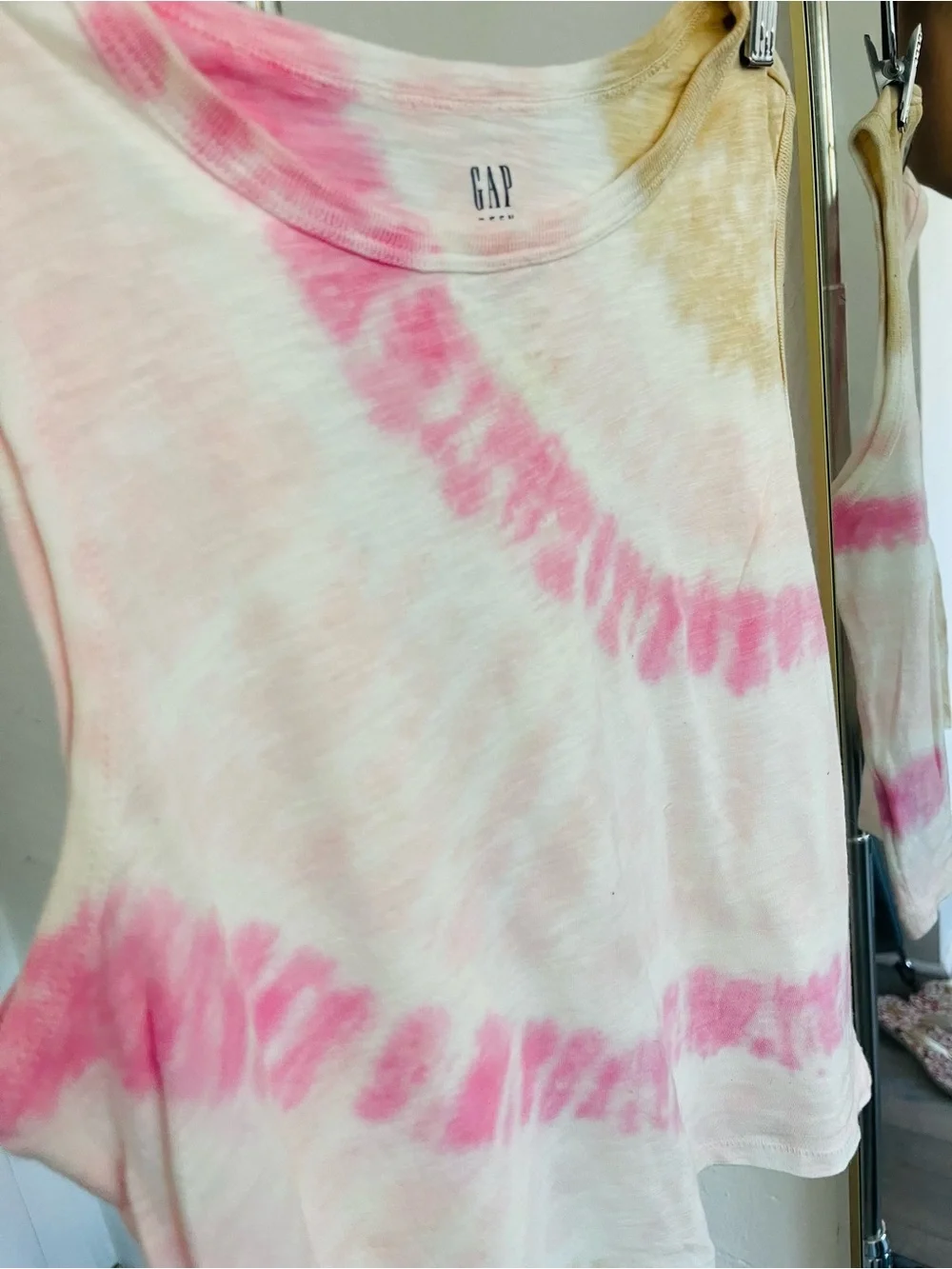 GAP Kids Tie-Dye Tank Top in White, Pink, Yellow